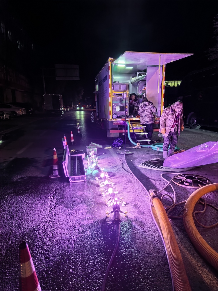 乌拉特前管道非开挖修复